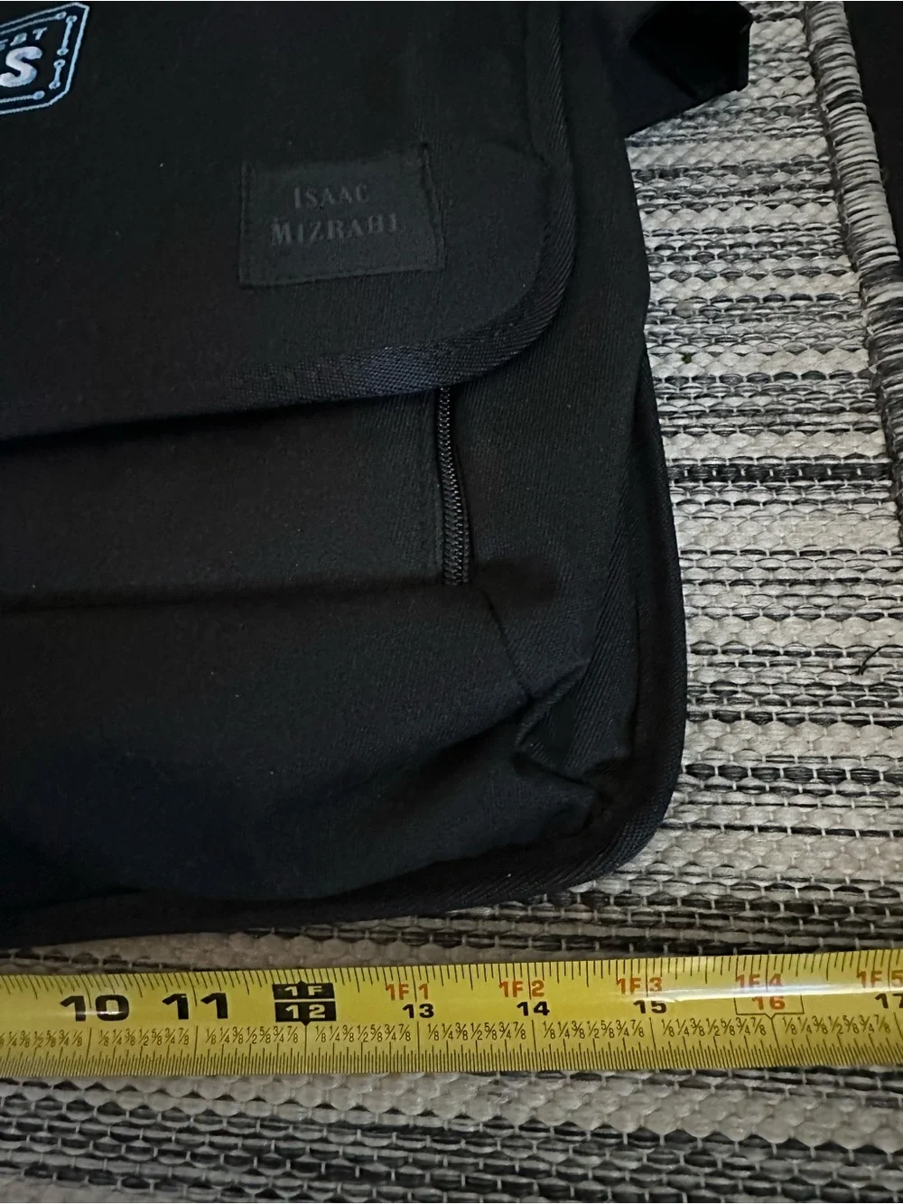 Isaac Mizrahi Crossbody Laptop Messenger Bag “america’s Greatest Makers” tv Show